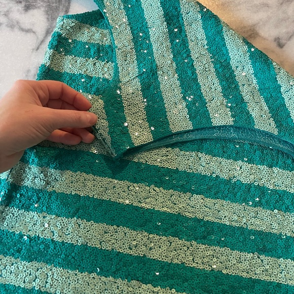 JCrew sequin tank top Aqua turquoise blue Tiffany blue cute layering piece - Picture 2 of 6